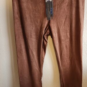Lysse Women's Brown Skinny Pants
